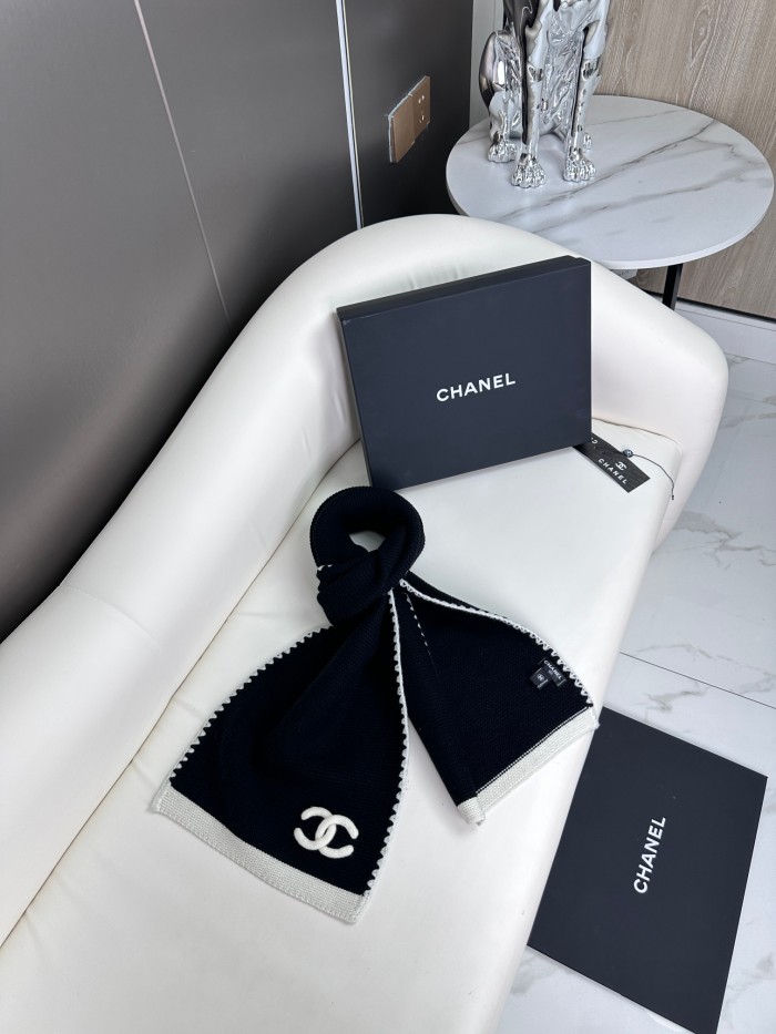 Streetwear Scarf CHANEL 325569