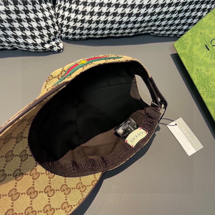 Streetwear Hat Gucci 325338