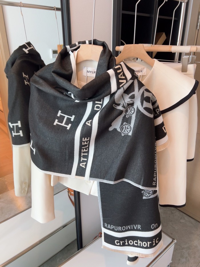 Streetwear Scarf Hermes 329791 size：180*65cm