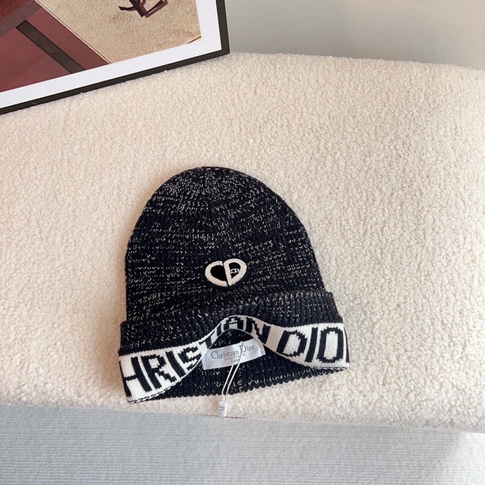 Streetwear Hat DIOR 325370