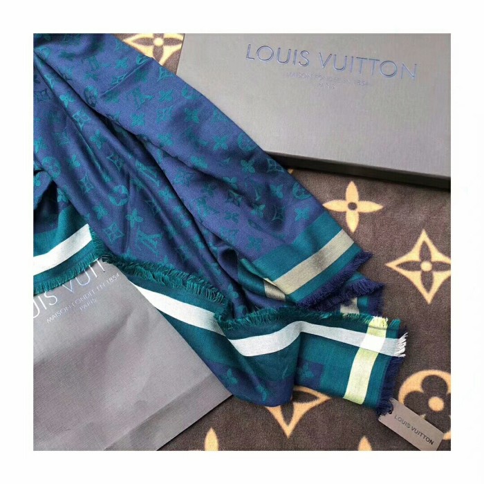 Streetwear Scarf LV 329771