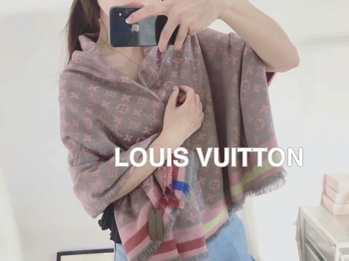 Streetwear Scarf LV 329772