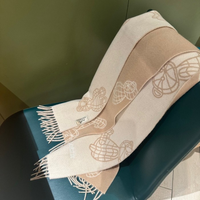 Streetwear Scarf Hermes 329666 size：30x180cm