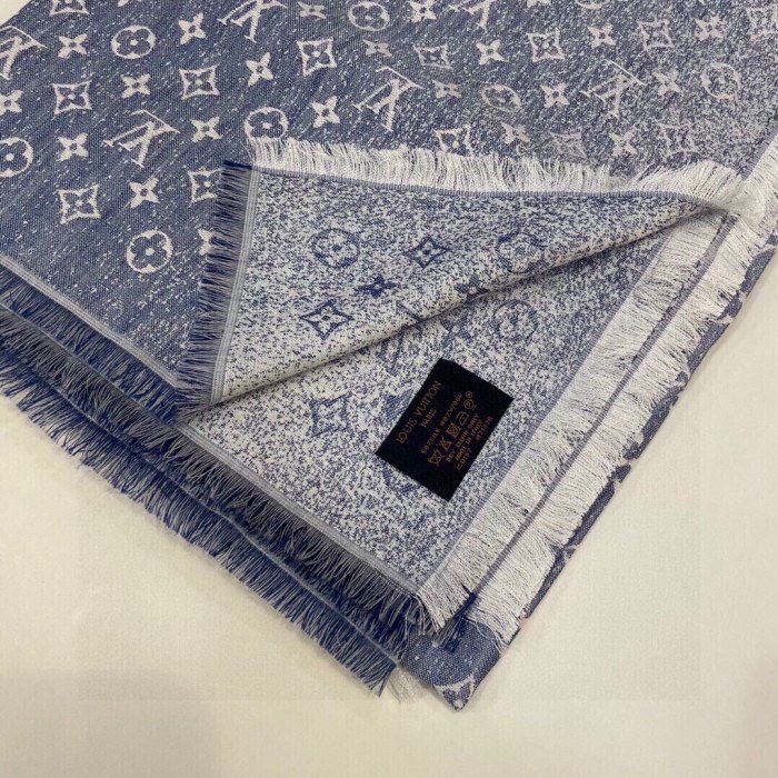 Streetwear Scarf GUCCI 329670 SIZE:90cm*90cm