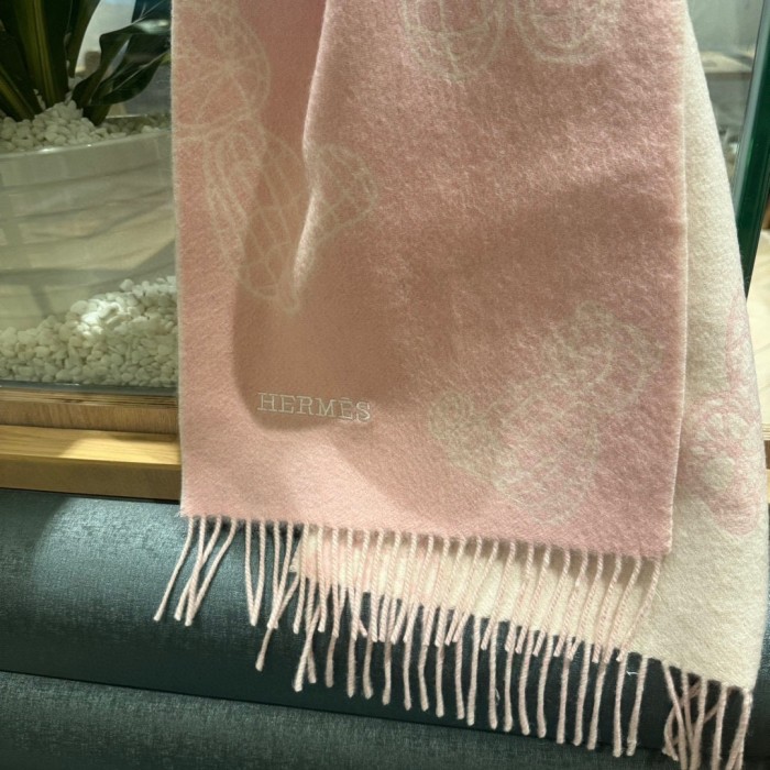 Streetwear Scarf Hermes 329667 size：30x180cm