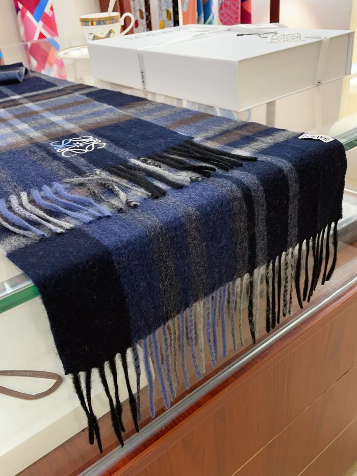 Streetwear Scarf Loewe 329730 SIZE:35 x 180cm