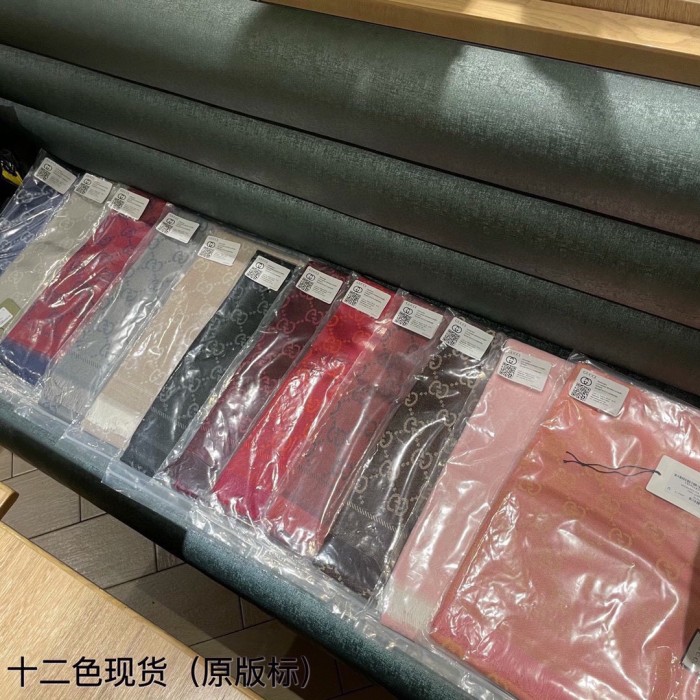 Streetwear Scarf GUCCI 329664 SIZE:48*180CM