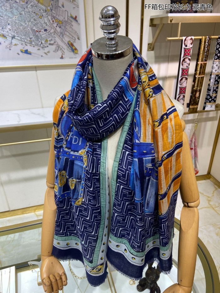 Streetwear Scarf FENDI 329618 SIZE:200*110 cm