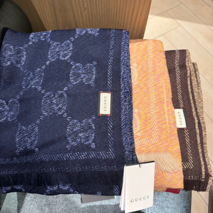 Streetwear Scarf GUCCI 329651 SIZE:45*195cm