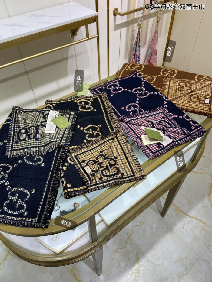Streetwear Scarf GUCCI 329631 SIZE:47*180cm