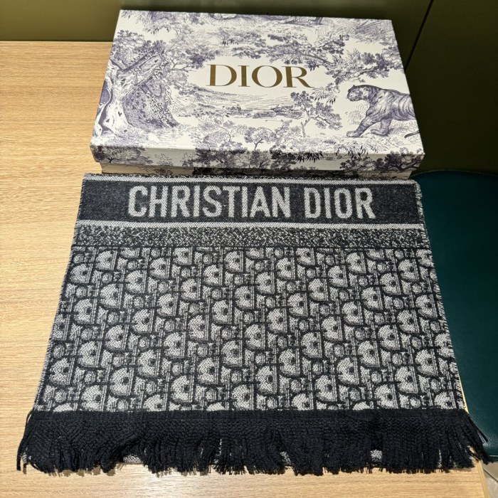 Streetwear Scarf Dior 329652 SIZE:180*35cm