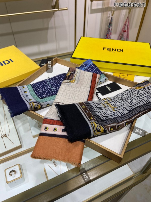 Streetwear Scarf FENDI 329619 SIZE:200*110cm