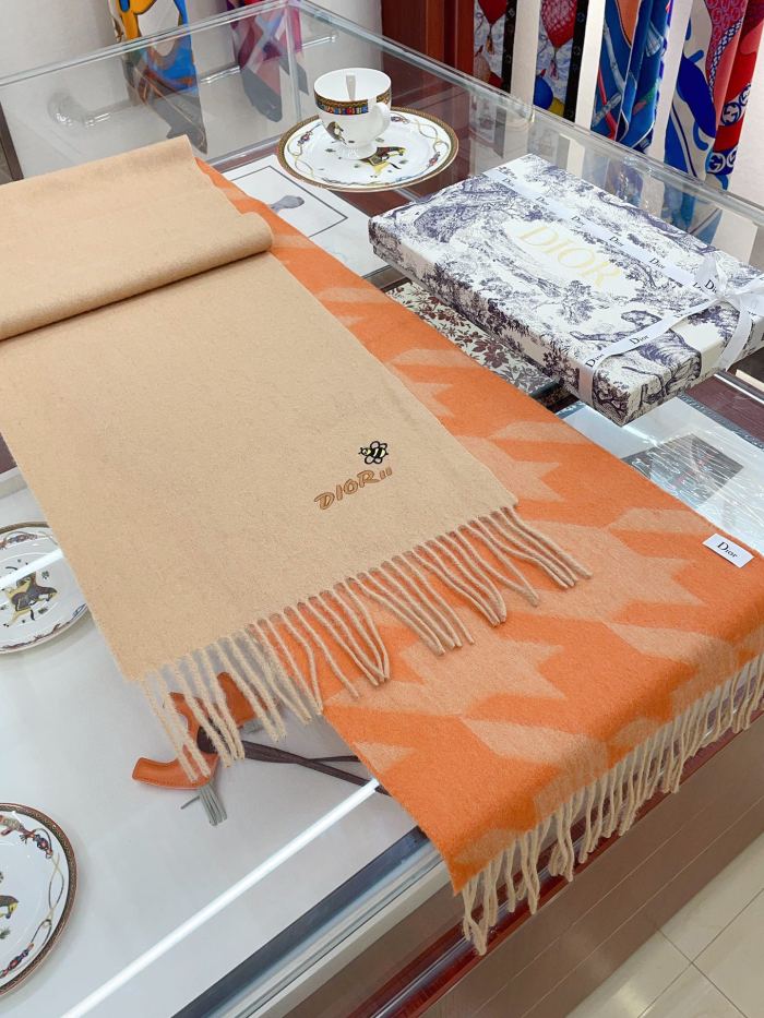 Streetwear Scarf Dior 329599 SIZE:35*180cm