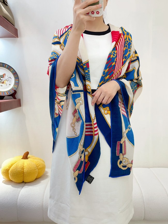 Streetwear Scarf GUCCI 329579 SIZE:140*140cm