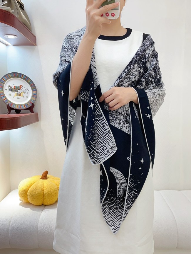Streetwear Scarf Hermes 329539 SIZE:140cm*140cm