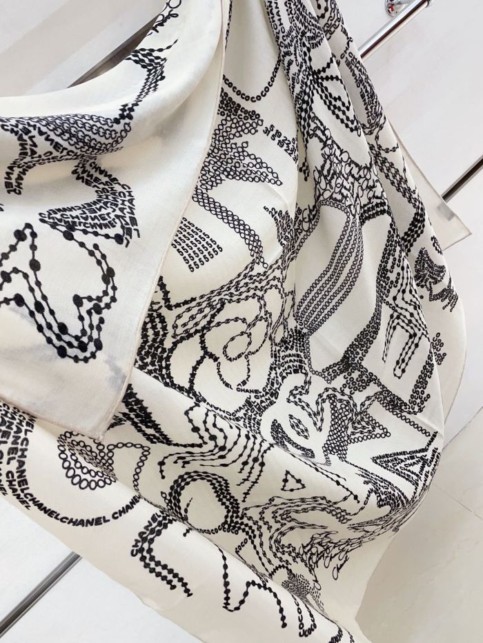 Streetwear Scarf CHANEL 329534 size：140*140cm