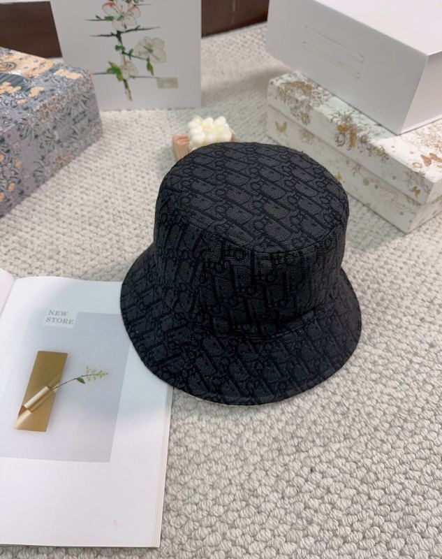 Streetwear Hat DIOR 329552