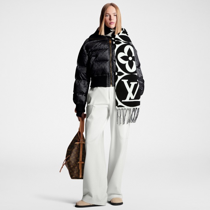 Streetwear Scarf LV 329535 SIZE:209x30cm