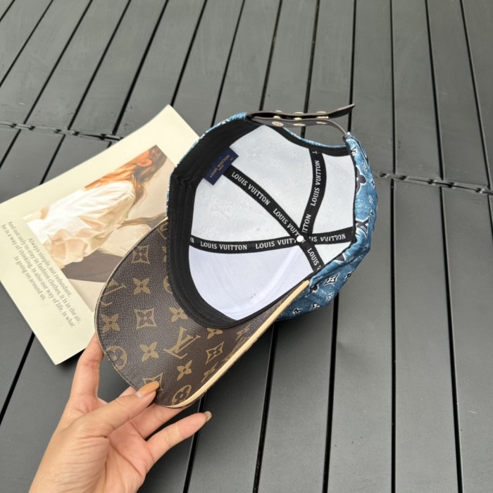 Streetwear Hat LV 329557