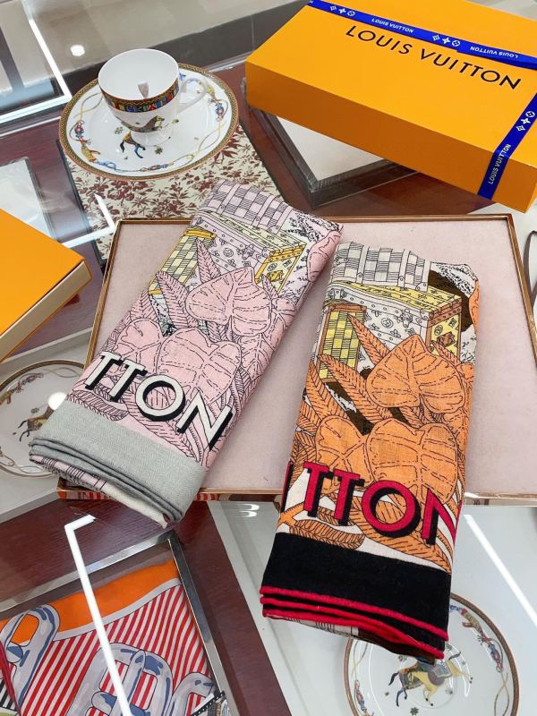 Streetwear Scarf LV 329537 SIZE:140*140cm