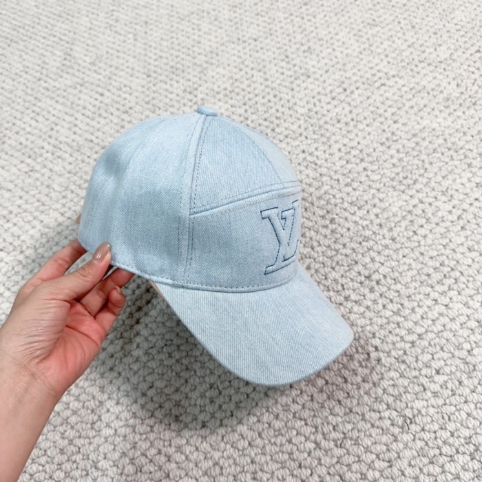 Streetwear Hat LV 329540