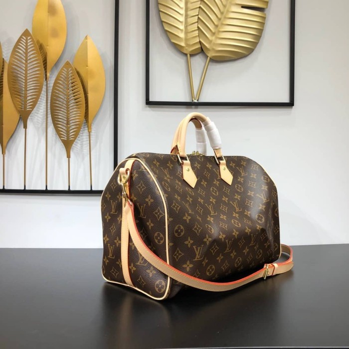 Handbag LOUIS VUITTON m41111 size 35*23*18cm