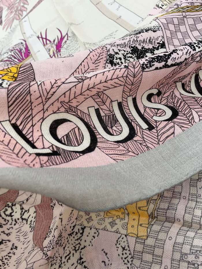 Streetwear Scarf LV 329537 SIZE:140*140cm