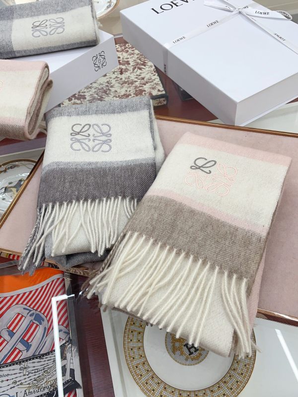 Streetwear Scarf Loewe 329595 SIZE:35 x 180cm