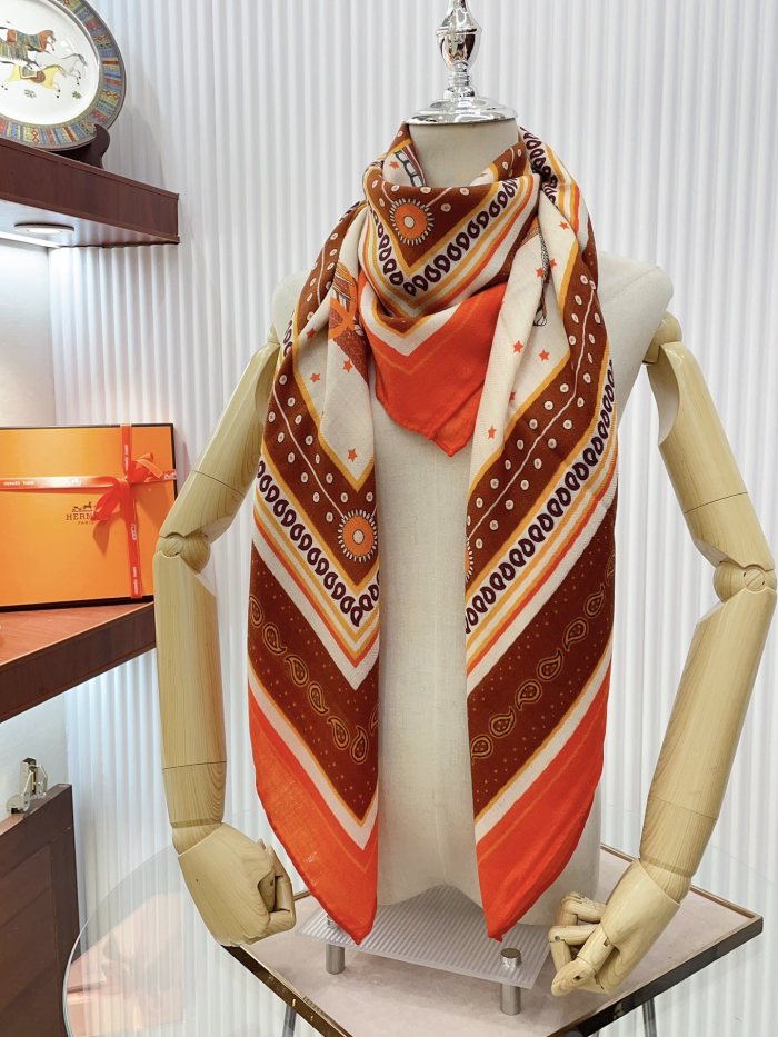Streetwear Scarf Hermes 329527 size：140cm*140cm
