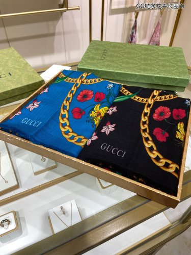 Streetwear Scarf GUCCI 329479 size:65*180CM