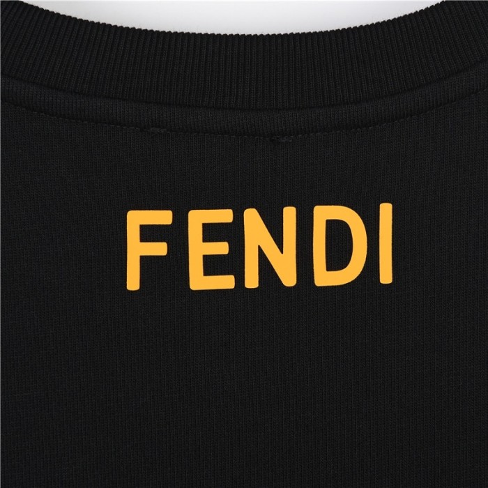 Clothes Fendi 243