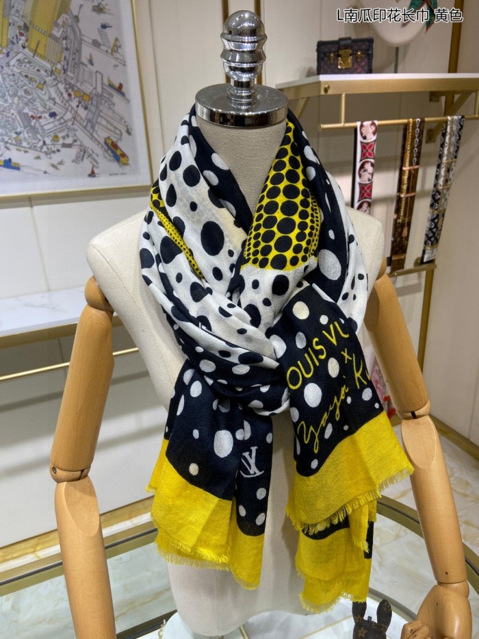 Streetwear Scarf LV 329457 SIZE:110*200cm