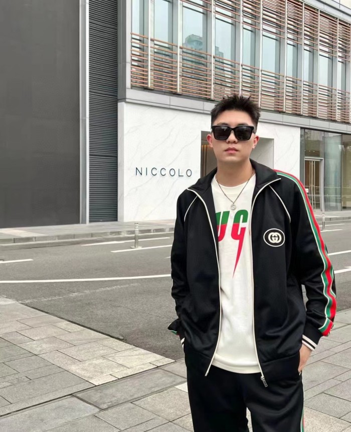 Clothes Gucci 79