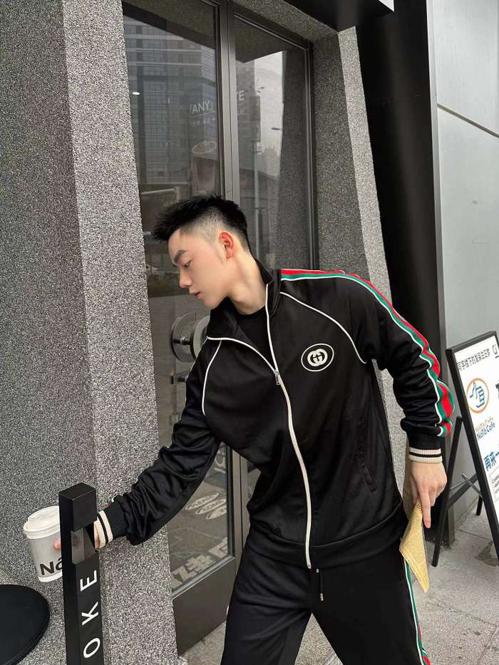 Clothes Gucci 79