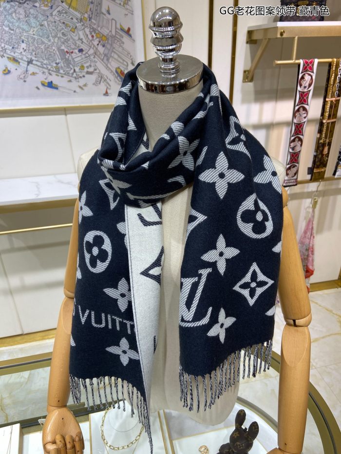 Streetwear Scarf LV 329470 SIZE:180*34cm
