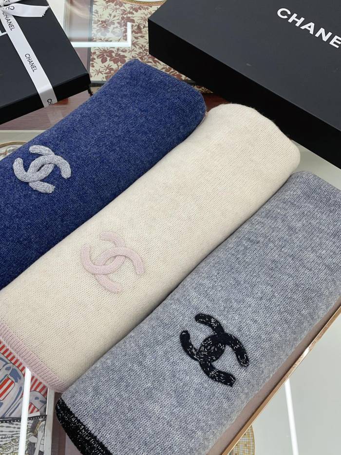 Streetwear Scarf CHANEL 329525 size:80*200cm