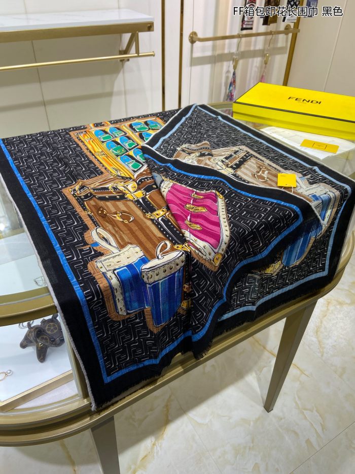 Streetwear Scarf FENDI 329466 SIZE:65*185cm
