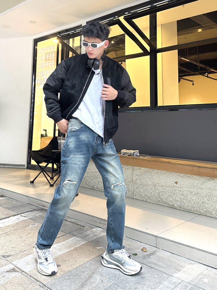 Clothes Louis Vuitton 1064