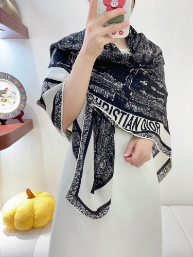 Streetwear Scarf Dior 329513 SIZE:140*140cm