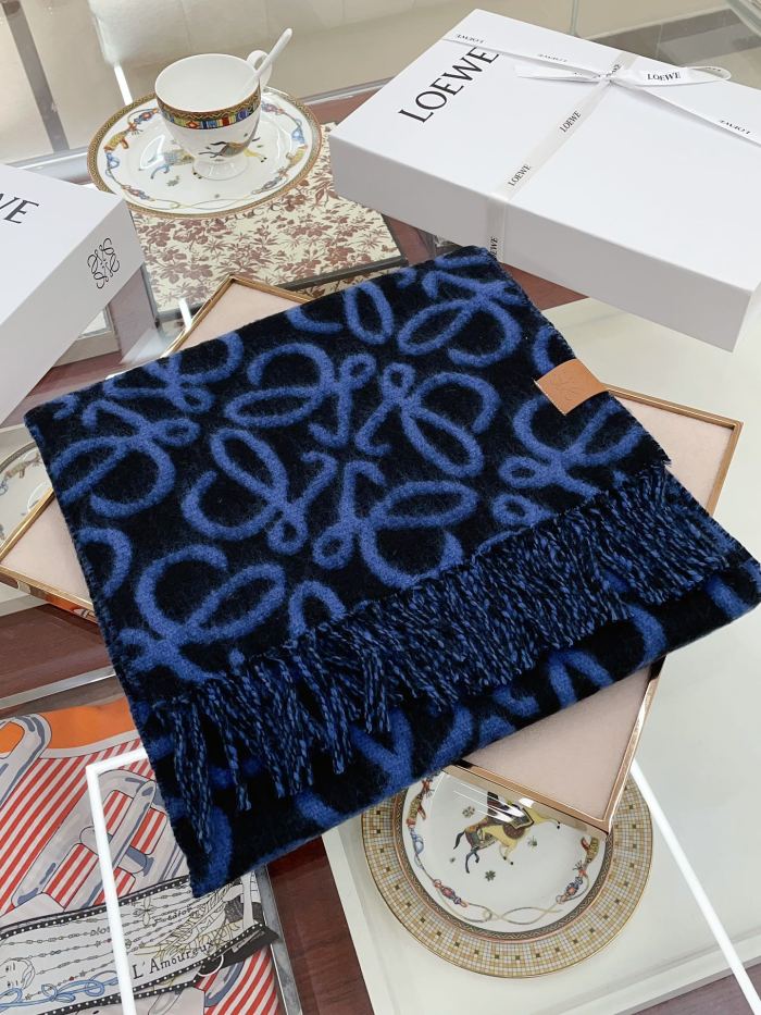Streetwear Scarf Loewe 329498