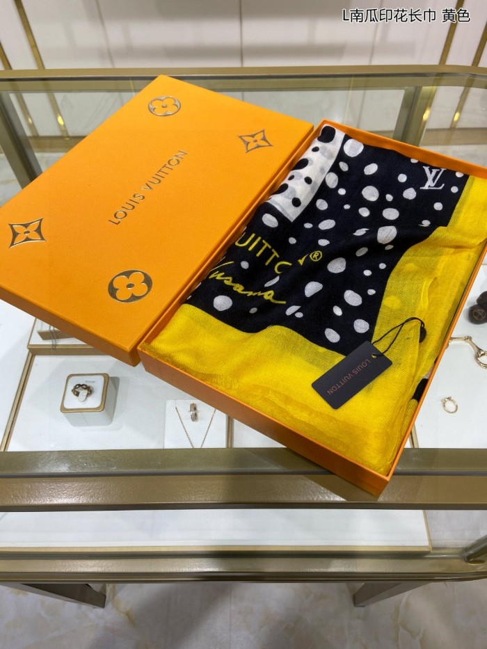 Streetwear Scarf LV 329457 SIZE:110*200cm