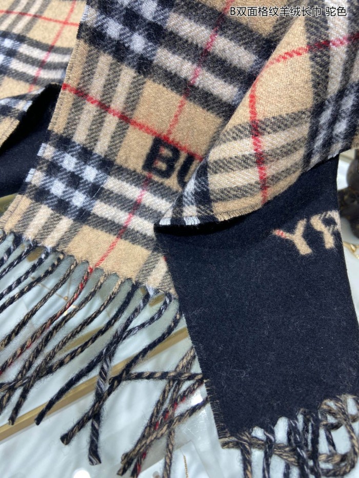 Streetwear Scarf BURBERRY 329454 size：30*168cm