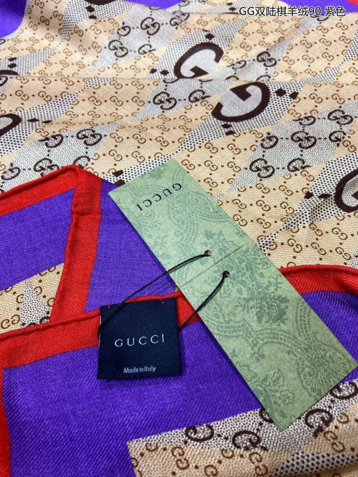 Streetwear Scarf GUCCI 329434 SIZE:90cm*90cm