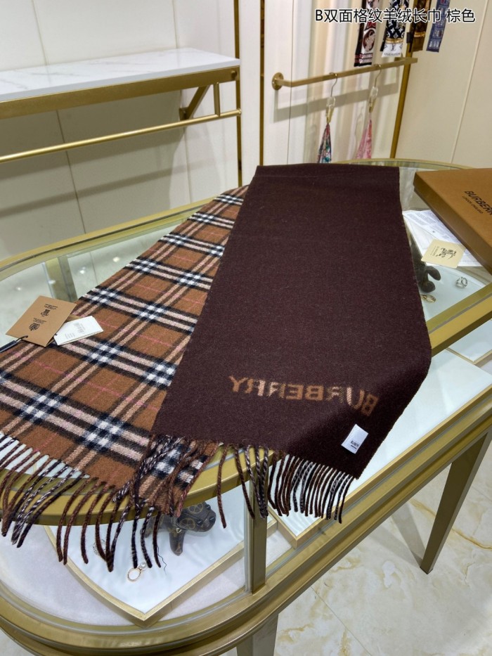 Streetwear Scarf BURBERRY 329456 size：30*168cm