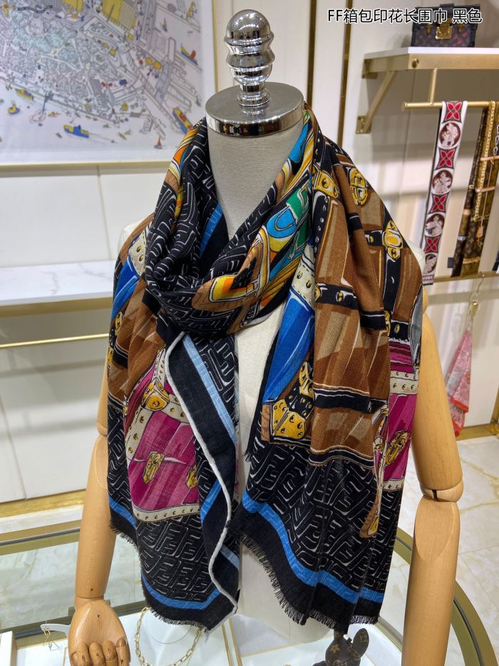 Streetwear Scarf FENDI 329466 SIZE:65*185cm