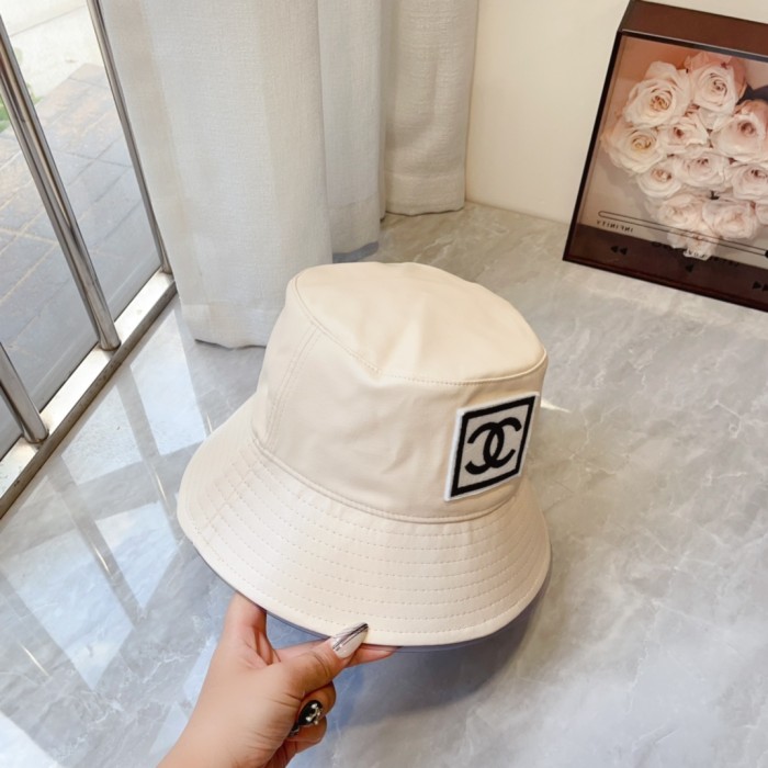 Streetwear Hat Chanel 329377