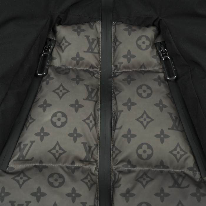 Clothes Louis Vuitton 1065
