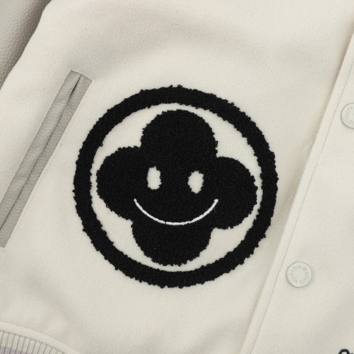 Clothes Louis Vuitton 1066