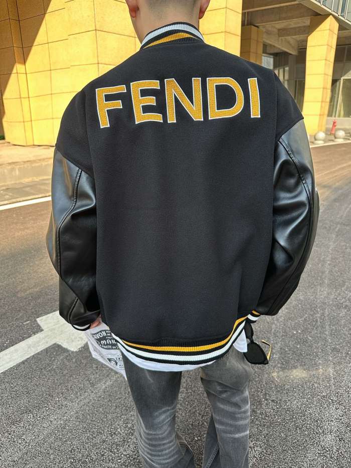 Clothes Fendi 245