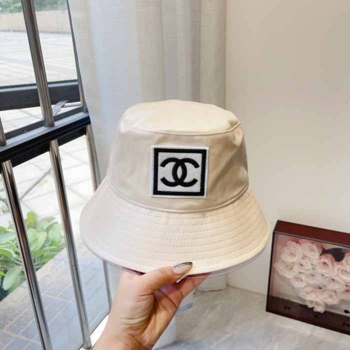 Streetwear Hat Chanel 329377